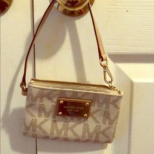 Michael Kors wristlet